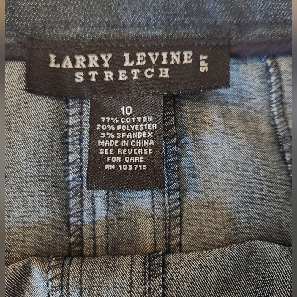 Larry Levine Stretch Denim Fit & Flare Skirt | Size 10 - Picture 4 of 5